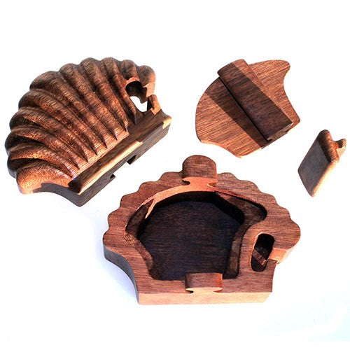 Magic Wooden Puzzle Box - Hidden Compartment - Sea Shell - New - Fast Delivery